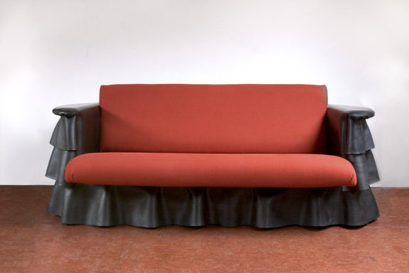 GoJo sofa Image