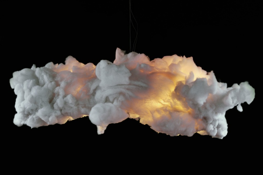 cloud light stretched model